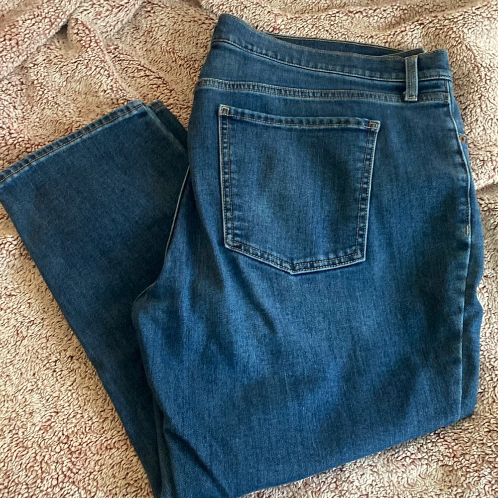 Old Navy Mid- Rise Boyfriend Jeans